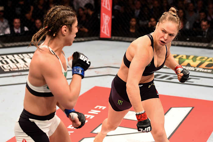 Ronda-Rousey-defeats-bethe-correia-12.jpg